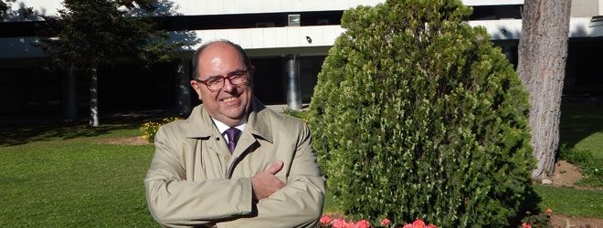 Carlos Moreno en la facultad de Medicina de la Universidad de Córdoba.