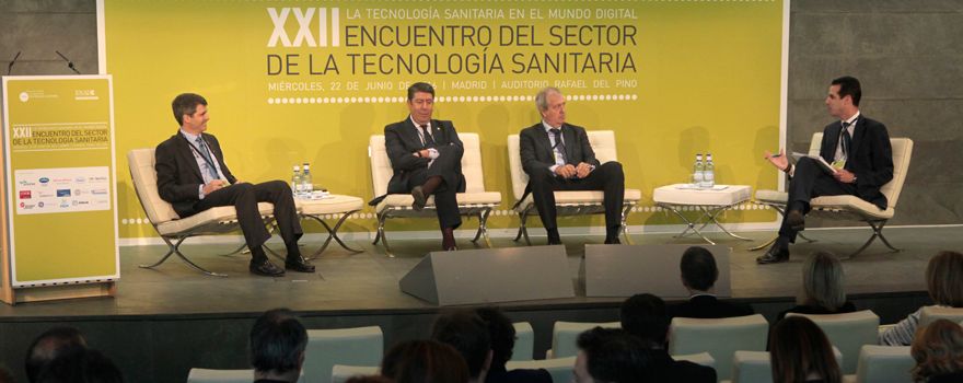 Adolfo Fernández Valmayor, Manuel Vilches, Luis Mayero y Rocco de Bernardis, vocal de Fenin.