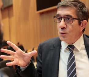 Patxi López, presidente de la Comisión de Sanidad. 