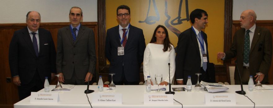 De izquierda a derecha, Ricardo de Lorenzo, Alejhandro Luzón, Alfonso Trallero, Raquel Murillo, Antonio del Moral y José Manuel Maza. 