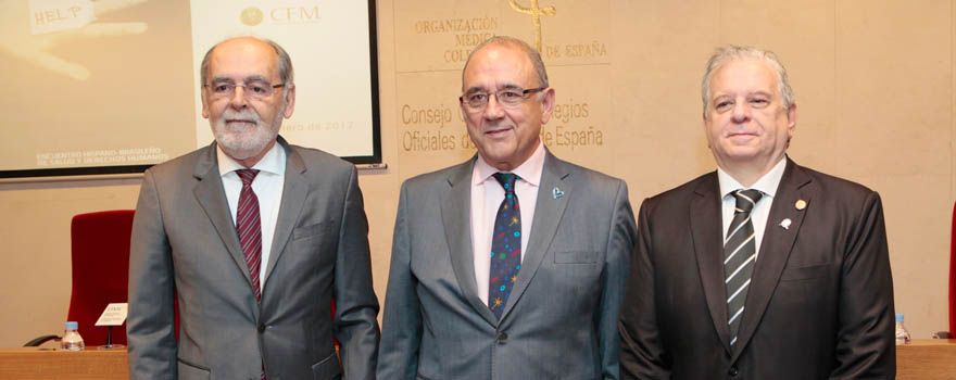 Carlos Vital Tavares, Juan José Rodríguez Sendín y Rubén Tucci, presidente de Confemel y de la Corporación Médica Argentina. 