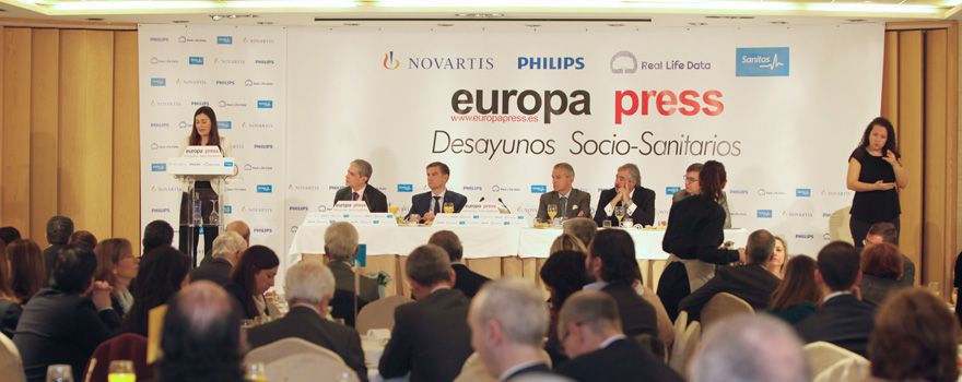 Carmén Montón, consejera de Sanidad Sanidad Universal y Salud Pública de la Comunidad Valenciana durante su intervención inicial, en los desayunos socio-sanitarios de Europa Press.