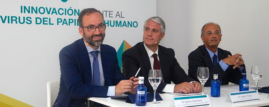Ignacio Salamanca, Joaquín Mateos y Gabriel Fiol en un momento de la presentación.