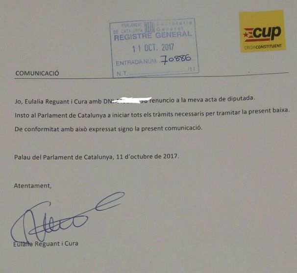 Comunicación de renuncia de Eulàlia Reguant.
