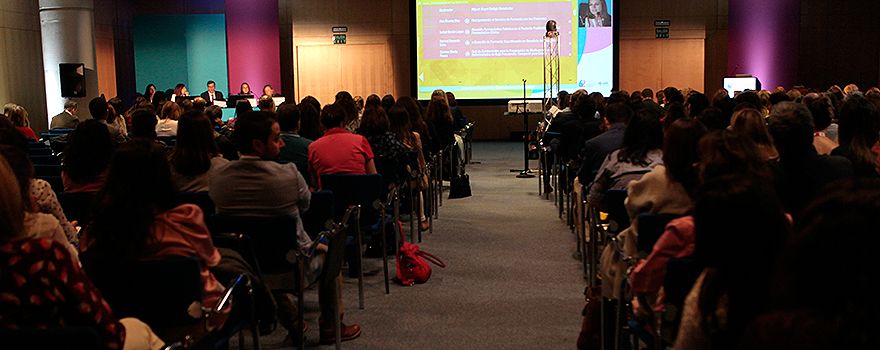 Aspecto de la mesa sobre humanización del Servicio de Farmacia Hospitalaria.