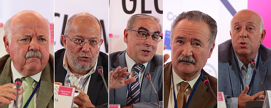 Jesús Aguirre (PP), Francisco Igea (Ciudadanos), José Martínez Olmos (PSOE), Carlos Jiménez (Separ) y Javier García Pérez (Colegio de Médicos de Madrid). 