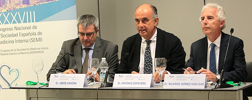 Jesús Canora, Antonio Zapatero y Ricardo Gómez en el XXXVIII Congreso Nacional de la SEMI.