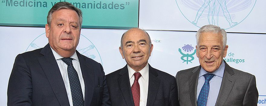 Julio Ancochea, presidente de Asomega; Julián García Sánchez, catedrático de Oftalmología de la Universidad Complutense de Madrid; Miguel Carrero, presidente de Previsión Sanitaria Nacional (PSN).