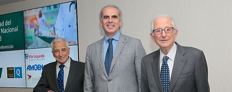 Miguel Carrero, presidente de PSN,  Enríque Ruiz Escuedo, consejero de Sanidad de la Comuidad de Madrid y Alfredo Milazzo, presidente de la Fundación Ad Qualitatem.