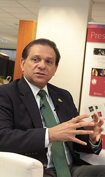Daniel Rivera: Debe de existir una mejor cobertura en el sistema de salud dominicano. 