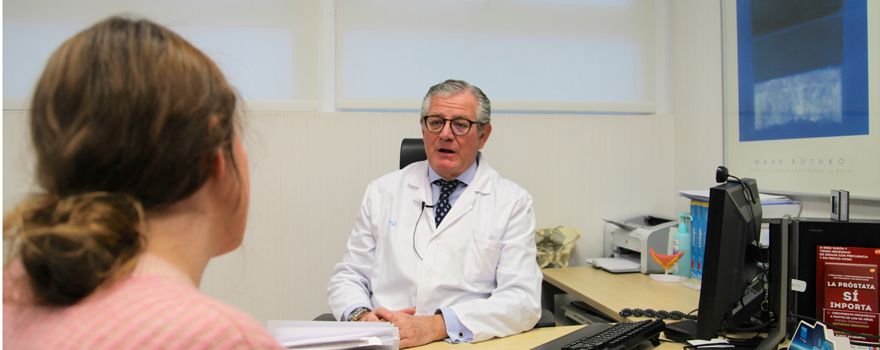 Las asociaciones de pacientes dan las perspectivas de otros individuos que han pasado por lo mismo, explica Moncada en un momento de la entrevista.