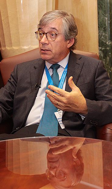 Un momento de la entrevista con Albert Parés.