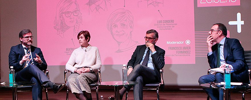 Luis Cordero, director de Relaciones Institucionales de AstraZeneca; Teresa Millán, directora de Asuntos Corporativos de Lilly; Juan José Polledo, director de Relaciones Institucionales de Celgene; y Francisco Javier Fernández, director de Comunicación de Farmaindustria. 