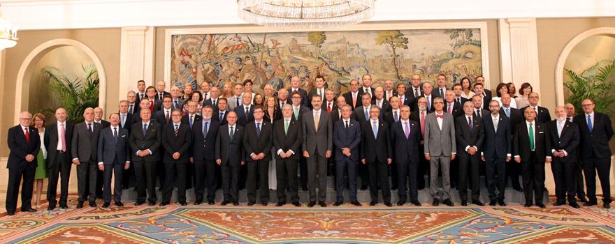Instantánea de la visita de los miembros de la Asamblea General de la OMC a Zarzuela.