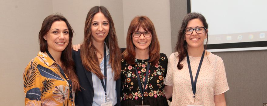 María Enríquez, enfermera en el Hospital Universitario 12 de Octubre y miembro del grupo de trabajo de Neumomadrid; Marta Morales, enfermera de exploración funcional de Neumología del Hospital Universitario Rey Juan Carlos; Ana Campillo, enfermera de las consultas de Neumología Infantil del Hospital Universitario La Paz; y Marta Padilla, enfermera de la Unidad de Hospitalización a Domicilio del Servicio de Neumología del Hospital Universitario 12 de Octubre y miembro del grupo de trabajo de Enfermería de Neumomadrid.