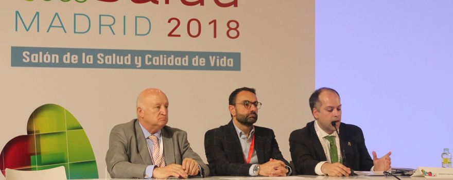 Los responsables de Cofenat durante la presentación de la encuesta en el marco de Expo Eco Salud.