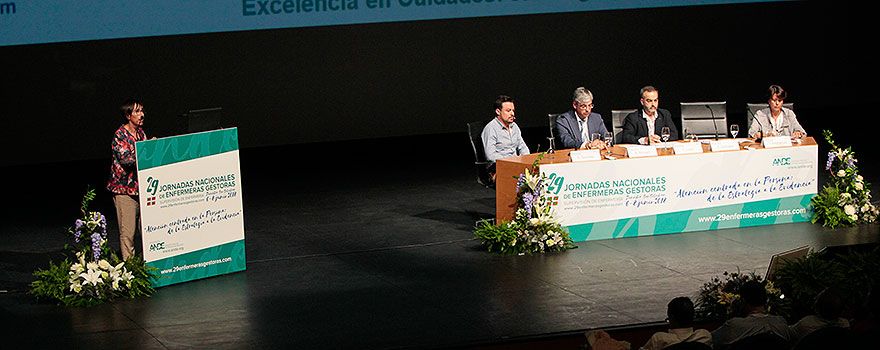 Aspecto de la sala durante la ponencia de Esther González.