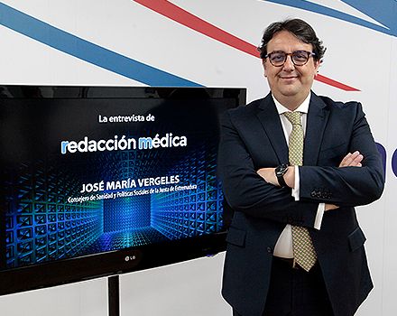 Vergeles explica que la vuelta a las 35 horas en Extremadura es un acuerdo de flexibilización. 
