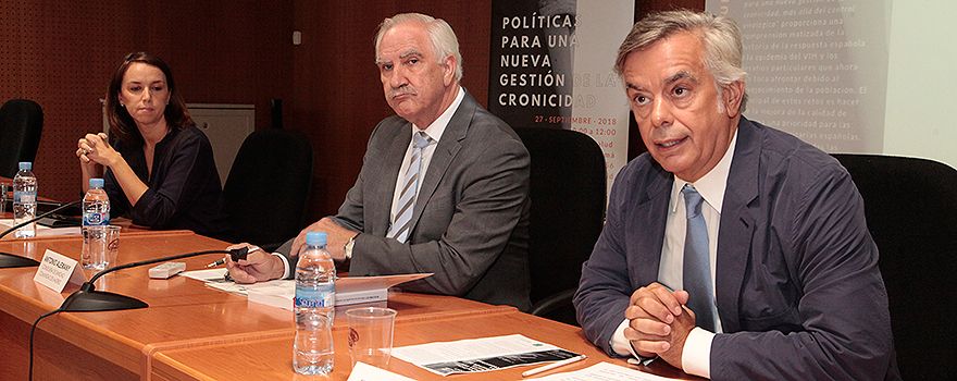 Tania Furtado, Antonio Alemany y Juan del Llano. 