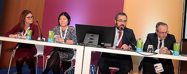  Carmen Villegas Gálvez, Chesterfield GP federation of Practices; Man-Chie Chow, de NHS Fundation Trust; Ismael Escobar Rodríguez, jefe de Servicio de Farmacia del Infanta Leonor, y David García Marco, del Hospital de Parapléjicos de Toledo.