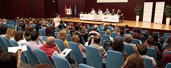 Aspecto de la sala durante la inauguración de la Jornada de debate de ANDE.