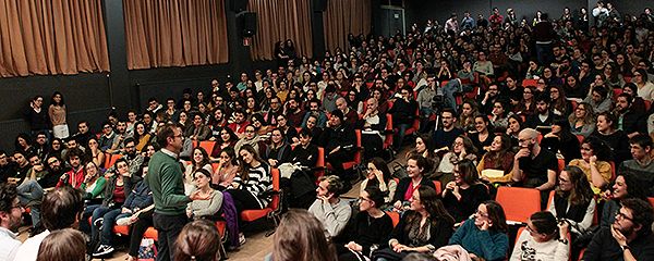 Aspecto de la sala durante la última tutoría antes del examen MIR 2019.