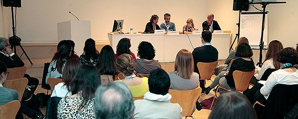 Un momento de la mesa sobre Medicina de consumo.