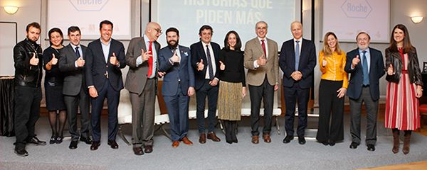 Imagen de los participantes y organizadores de 'Historias que piden más'