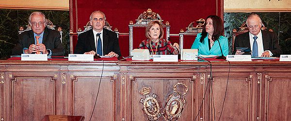 Melchor Álvarez de Mon, Enrique Ruiz Escudero, Julia Buján, Katherine Stultz y Francisco Zaragozá. 