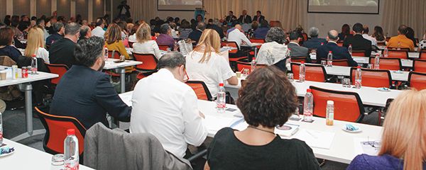 Sala de ponencias XI curso gestión de proyectos