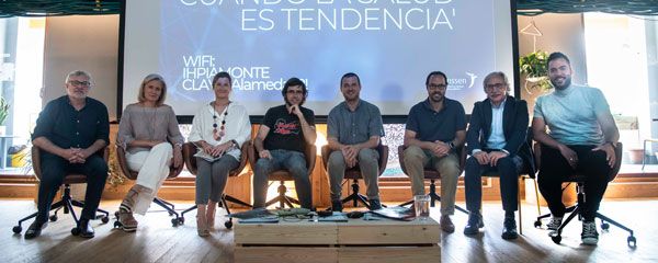 Javier Tovar, Riqui Villarroel, Carmela Ríos, José A. Plaza, Miguel Ángel Máñez, Gonzalo Oñoro, Joan Carles March y Pedro Soriano.