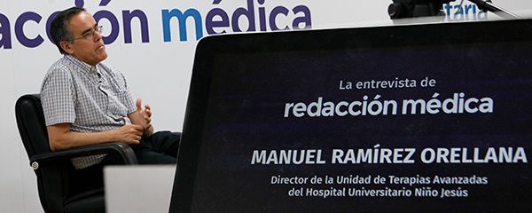 Ramírez Orellana ha acudido al plató de Redacción Médica para hablar del estado de las CART en pacientes pediátricos.