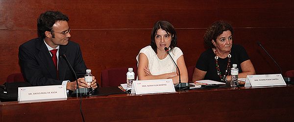 De izquierda a derecha: Real Asúa, Gema Flox Benítez y Susan Plaza Canteli.