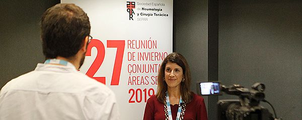 Marta Arroyo: El dispositivo Juul ha sido creado para atraer a la gente joven.