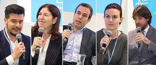 Martín Barreiro, meteorólogo; Yolanda Erburu, directora de Comunicación, RSC y Fundación Sanitas; Santiago Saura, concejal de Internacionalización y Cooperación del Ayuntamiento de Madrid; Julia López Ventura, directora regional europea de la ONG C40 y Jordi Banyeres, cardiólogo del Hospital Vall d'Hebrón.
