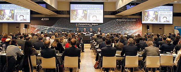 Aspecto de la sala durante la jornada 'Perspectivas del Seguro y la Economía para el año 2020' de Unespa e ICEA.