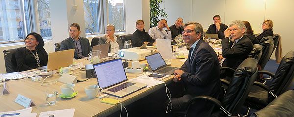 Imagen de la última reunión del Implementation Steering Committee, con Miguel Ángel Calleja en primer plano.