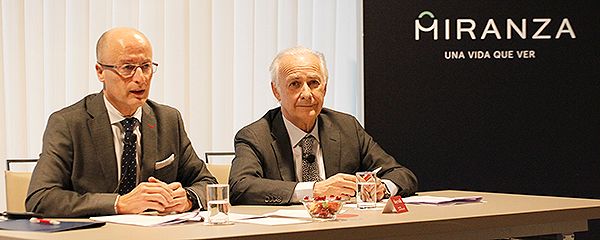 Ramón Berra de Unamuno, director general de Miranza, y Borja Corcóstegui, presidente del Clinical Leaders Forum de Miranza.