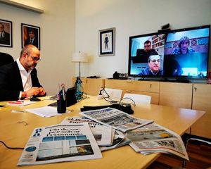 Miquel Buch, en una reunión telemática con miembros del Govern el pasado 18 de marzo.