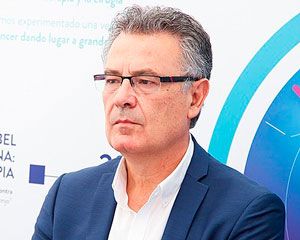 José Palacios.
