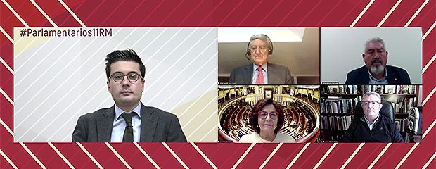 Los participantes subrayan el papel clave de la industria farmacéutica en la crisis del Covid-19.