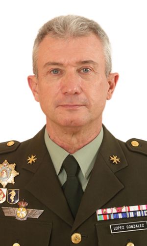 Juan Manuel López González, comandante enfermero de la Base Aérea de Getafe.