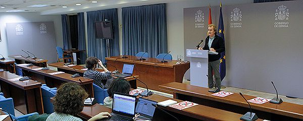 Aspecto de la sala durante la rueda de prensa.