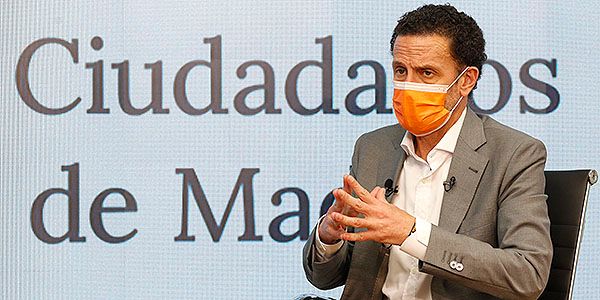 Edmundo Bal defiende conectar la Atención Primaria y la Hospitaltaria mediante medios telemáticos.