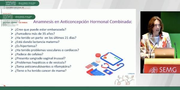 Un momento de la ponencia.