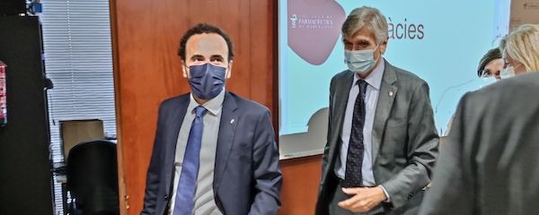 Jordi Casas, presidente del COFB, y Josep Maria Argimon, conseller de Salut