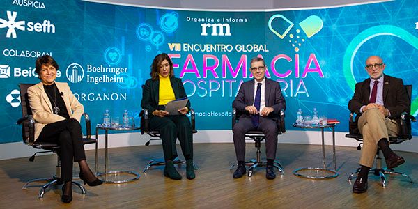 María Sanjurjo Sáez, Ana María Comesaña Álvarez, Juan Carlos VAlenzuela Gámez y Rodrigo Gutiérrez Fernández.