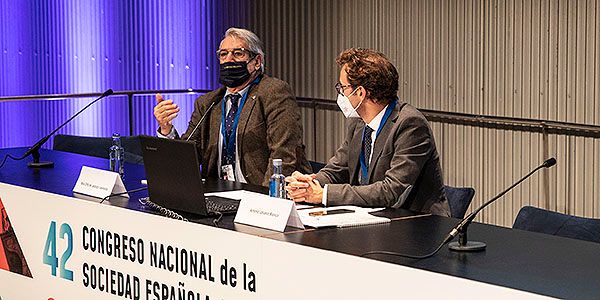 Instante de la mesa 'Actualización de la vacunación frente al Covid-19'