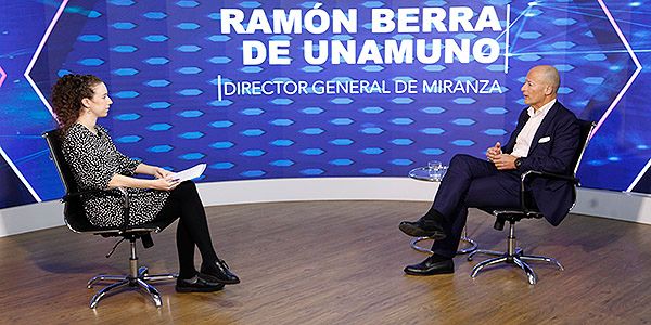 Berra afirma que los tratamientos personalizados y las cirugías mínimamente invasivas son el futuro de la Oftalmología.