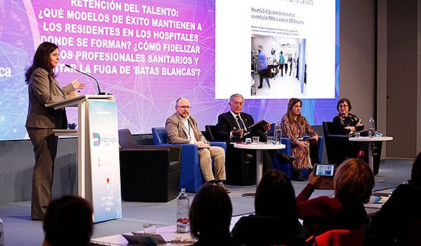  María Caridad Ballesteros destaca la temporalidad como uno de los problemas para retener profesionales.
